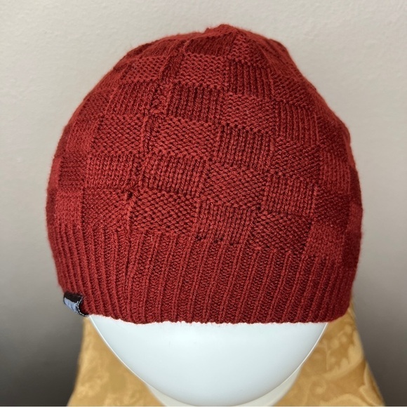 Muk Luk Burgundy Knit Hat Beanie Cozy Winter - Picture 8 of 10